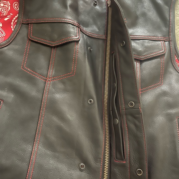 Men’s motorcycle vest xxl leather - Picture 3 of 4
